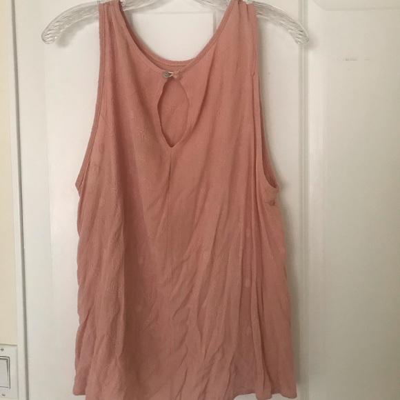 Pink blouse - Picture 3 of 3